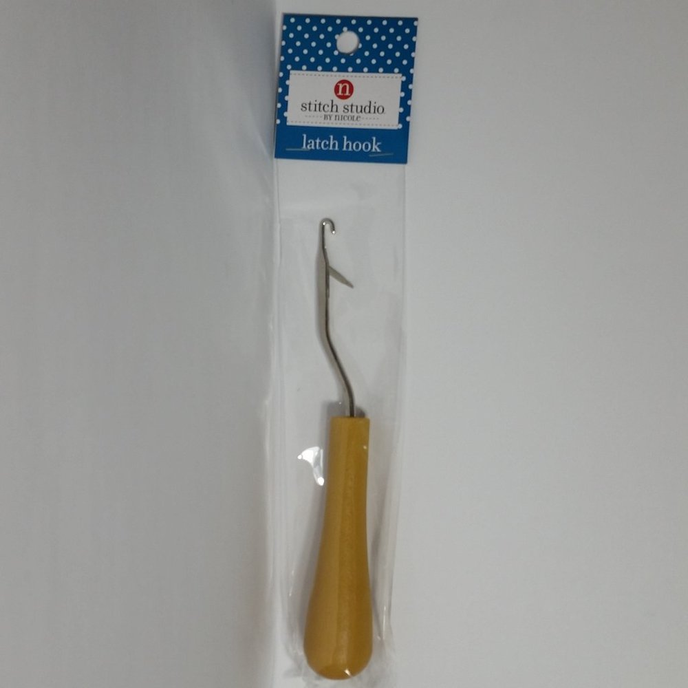 Stitch Studio by Nicole Wood Handled Latch Hook